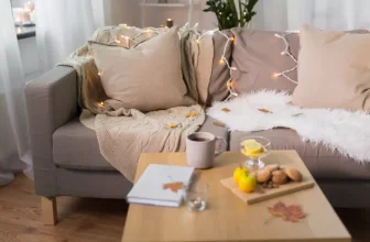 How Do You Create a Cozy Fall Atmosphere at Home?